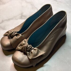 Thierry Rabatin Metallic Bow Wedges